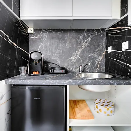 Apartment Bnbnook - Prime 1br: Notre-dame & Latin Quarter