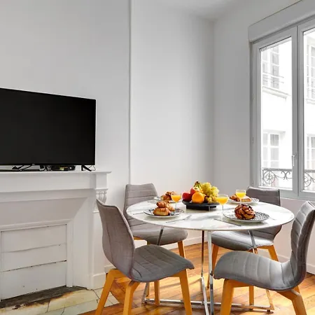 Bnbnook - Prime 1br: Notre-dame & Latin Quarter Apartment *